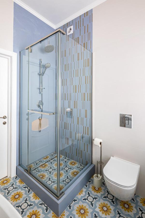 Leontovycha Apartment 리비프 외부 사진